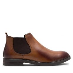 Sztyblety Lasocki. Brązowe sztyblety Lasocki, bez wzorów, bez obcasa, bez zapięcia. Za 199.99 zł.