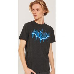 Koszulka piżamowa Batman - Szary. Piżamy marki House. W wyprzedaży za 29.99 zł.