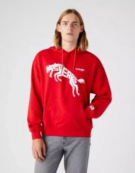 WRANGLER 75TH ANNI HOODIE MĘSKA BLUZA LOGO NADRUK CHINESE RED W645HTXCJ 112146185. Czerwone bluzy Wrangler, m, bez wzorów, z kapturem. Za 159.99 zł.