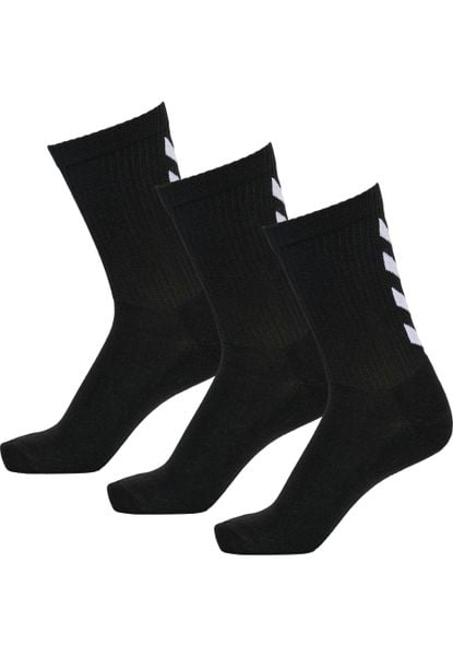 Zestaw skarpet sportowych dla dorosłych Hummel Fundamental 3-Pack Sock. Białe skarpety Hummel, bez wzorów, z bawełny. Za 112.50 zł.