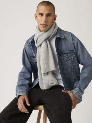 Levi's Szal w kolorze szarym - dł. 180 cm rozmiar: onesize. Szare szaliki Levi's®, bez wzorów, z bawełny. Za 119.68 zł.