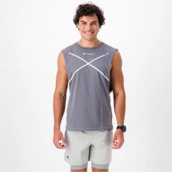 Idealna koszulka męska do treningu RAW TOP. Szare buty do biegania BODYCROSS, bez wzorów, z materiału, bez zapięcia, do biegania. W wyprzedaży za 98.99 zł.