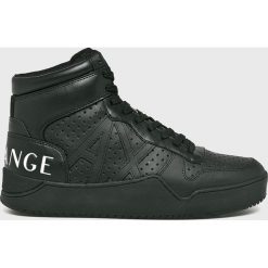 Armani Exchange - Buty. Białe buty sportowe casual Armani Exchange, bez wzorów, z gumy, bez zapięcia. Za 769.90 zł.