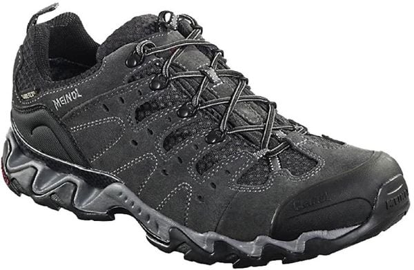 Buty trekkingowe męskie Meindl Portland Gtx. Czarne buty turystyczne MEINDL, bez wzorów, z gore-texu, bez zapięcia, trekkingowe, gore-tex. Za 1,239.00 zł.
