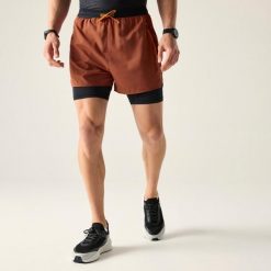 Shorty Męskie Movement II. Czerwone szorty Dare 2B, m, bez wzorów, sportowe. Za 211.99 zł.