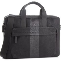 Torba na laptopa TOMMY HILFIGER - Block Stripe Compute AM0AM03599 002. Torby na laptopa marki Tommy Hilfiger. W wyprzedaży za 389.00 zł.