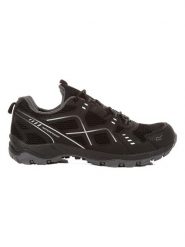 Regatta Buty turystyczne "Vendeavour" w kolorze czarnym rozmiar: 47. Czarne buty trekkingowe Regatta, bez wzorów, z materiału, bez zapięcia. Za 152.98 zł.