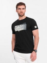 T-shirt męski bawełniany z logotypem - czarny V2 - Rozmiar: XL. Czarne t-shirty Ombre Clothing, l, bez wzorów, z bawełny, bez kołnierzyka, bez ramiączek. W wyprzedaży za 29.99 zł.