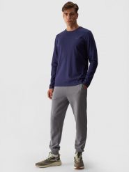 4F Longsleeve regular gładki męski - granatowy L. Niebieskie bluzki z długim rękawem 4F, l, bez wzorów, z bawełny, bez kołnierzyka, bez ramiączek. W wyprzedaży za 49.99 zł.