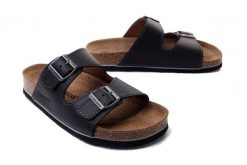 DR. BRINKMANN 600420-1 schwarz, klapki profilaktyczne męskie. Czarne klapki Dr. Brinkmann, ze skóry. Za 247.92 zł.