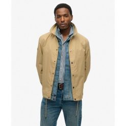 Kurtka Superdry Surplus Otto. Brązowe kurtki Superdry, l, bez wzorów, z tkaniny, bez kaptura. Za 384.40 zł.