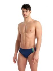 Arena Kąpielówki "Sublimatic" w kolorze granatowym rozmiar: 7. Niebieskie kąpielówki Arena, bez wzorów, z materiału. Za 87.45 zł.