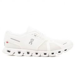 Buty do biegania męskie On Running Cloud 5. Białe buty turystyczne On, bez wzorów, z materiału, bez zapięcia, do biegania. Za 675.05 zł.