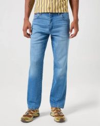WRANGLER TEXAS MĘSKIE SPODNIE JEANSOWE JEANSY DŻINSY WAGON WHEEL 112350815 W121017970. Jeansy Wrangler, l. Za 229.99 zł.
