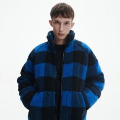 Kurtka sherpa w kratę - Niebieski. Niebieskie kurtki Reserved, l, bez wzorów, bez kaptura. W wyprzedaży za 129.99 zł.