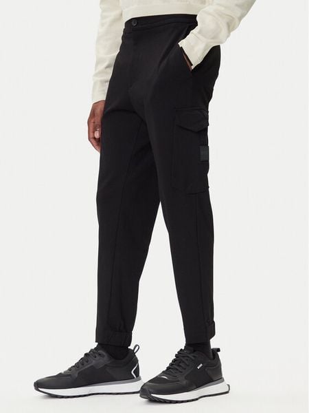 BOSS Spodnie materiałowe T_Urbanex Cargo 50547454 Czarny Regular Fit. Czarne spodnie materiałowe Boss, m, bez wzorów, z materiału. Za 469.99 zł.