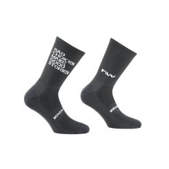 Skarpety rowerowe NORTHWAVE Bad Choices Sock czarny. Czarne skarpety Northwave, bez wzorów. Za 65.00 zł.