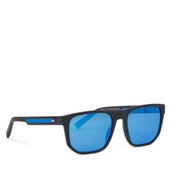 Okulary przeciwsłoneczne Tommy Hilfiger. Czarne okulary przeciwsłoneczne Tommy Hilfiger. Za 639.99 zł.
