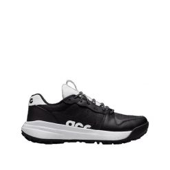 Buty do biegania Nike ACG Lowcate Czarny. Czarne buty turystyczne Nike, bez wzorów, z materiału, bez zapięcia, do biegania. Za 572.35 zł.
