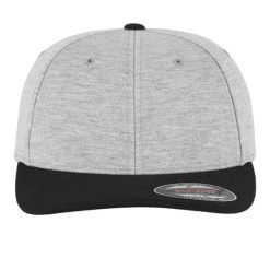 Dwukolorowa Czapka Z Daszkiem Double Jersey. Czarne czapki z daszkiem FLEXFIT, bez wzorów, z bawełny. Za 73.99 zł.