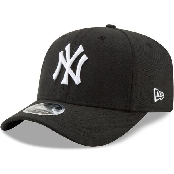 Czapka New Era Stretch Yankess New York 9Fifty, Dla obu płci. Czarne czapki z daszkiem New Era, bez wzorów, z elastanu. Za 153.05 zł.