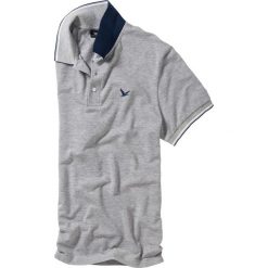 Shirt polo bonprix jasnoszary melanż. Szare koszulki polo marki bonprix, melanż, z bawełny, z kontrastowym kołnierzykiem. Za 44.99 zł.