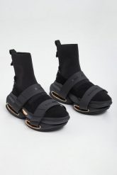 Sneakersy męskie B-Bold BALMAIN. Buty sportowe casual Balmain, bez wzorów, bez zapięcia. W wyprzedaży za 2,859.35 zł.