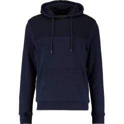 Pier One Bluza z kapturem dark blue. Bluzy z kapturem marki Pier One, m, z bawełny, z kapturem. Za 129.00 zł.