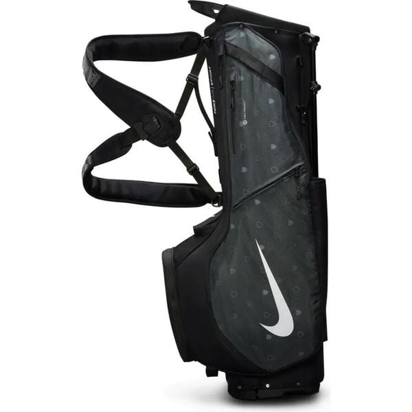 Torba na statyw golfowy Nike Air Sport 2 Alp Gb. Czarne torby na ramię Nike, bez wzorów, na ramię, bez dodatków. Za 1,045.50 zł.