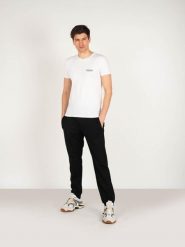 Iceberg T-shirt | ICE1UTS02 | Mężczyzna | Biały. Białe t-shirty ICEBERG, m, bez wzorów, z bawełny, bez kołnierzyka, bez ramiączek. W wyprzedaży za 119.00 zł.