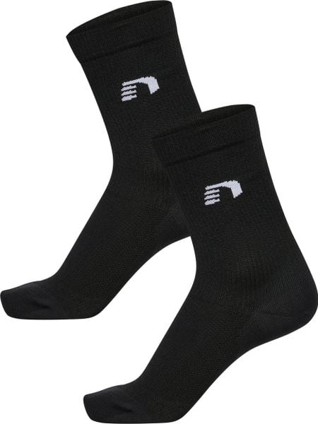 Skarpetki Newline Logo (x2). Czarne skarpety Newline, bez wzorów, z materiału. Za 137.50 zł.