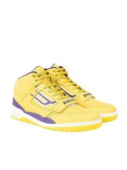 Bally Sneakersy "Kuper-T" | 6230965 | Kuper-T | Mężczyzna | Żółty, Fioletowy. Fioletowe buty sportowe casual Bally, bez wzorów, ze skóry, bez zapięcia. W wyprzedaży za 1,199.00 zł.