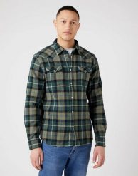 WRANGLER WESTERN SHIRT MĘSKA KOSZULA W KRATĘ DŁUGI RĘKAW LOGO DEEP LICHEN W5B4CMX1X 112321480. Koszule Wrangler, m, bez wzorów, bez kołnierzyka, bez ramiączek. Za 129.99 zł.