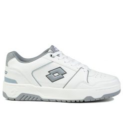 Buty męskie sportowe do chodzenia Lotto BOXSCORE. Białe buty do biegania Lotto, bez wzorów, bez zapięcia, trekkingowe. Za 149.00 zł.