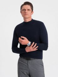 Męski półgolf dzianinowy z wiskozą - granatowy V2 OM-SWTN-0100 - XXL. Niebieskie golfy Ombre Clothing, l, bez wzorów, z dzianiny, bez ramiączek. W wyprzedaży za 79.99 zł.