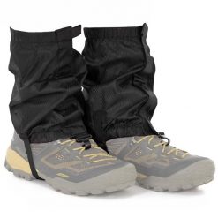 Stuptuty trekkingowe Springos wodoodporne ochraniacze uniwersalne 2 szt. Czarne trekkingi SPRINGOS, bez wzorów, z materiału, bez zapięcia. Za 38.95 zł.