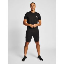 Szorty Regular Hummel Icons. Czarne szorty Hummel, s, bez wzorów, klasyczne. W wyprzedaży za 117.05 zł.