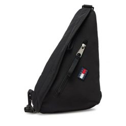 Saszetka Tommy Jeans. Czarne saszetki i nerki Tommy Jeans, bez wzorów, z jeansu. Za 299.99 zł.