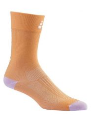 Craft Skarpety kolarskie "Core Endur" w kolorze pomarańczowym rozmiar: 46-48. Pomarańczowe skarpety Craft, bez wzorów. Za 39.99 zł.