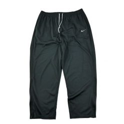 Męskie czarne spodnie do biegania. Czarne buty do biegania Nike, bez wzorów, bez zapięcia, do biegania. Za 106.46 zł.