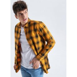 Koszula o dłuższym kroju - Żółty. Koszule marki Cropp. Za 99.99 zł.
