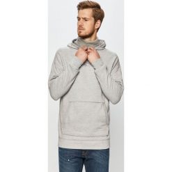 Reebok - Bluza. Szare bluzy Reebok, l, z aplikacjami, z dzianiny, z kapturem. W wyprzedaży za 139.90 zł.