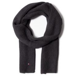 Szalik Tommy Hilfiger. Szare szaliki Tommy Hilfiger, bez wzorów. Za 269.99 zł.