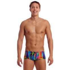 Trunki męskie Funky Trunks The Glitch - sidewinder. Niebieskie odzież kąpielowa Funky Trunks, m, bez wzorów, sportowe. Za 159.00 zł.