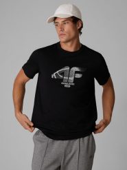 4F T-shirt regular z nadrukiem męski - czarny XL. Czarne t-shirty 4F, bez wzorów, z bawełny, bez ramiączek, trekkingowe. Za 69.99 zł.