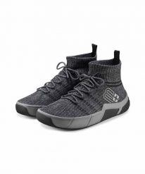 Buty zimowe męskie Brubeck WINTER MERINO. Czarne buty turystyczne Brubeck, na zimę, bez wzorów, z materiału, bez zapięcia, trekkingowe. Za 599.00 zł.