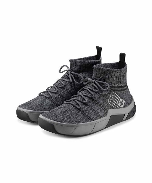Buty zimowe męskie Brubeck WINTER MERINO. Czarne buty turystyczne Brubeck, na zimę, bez wzorów, z materiału, bez zapięcia, trekkingowe. Za 599.00 zł.
