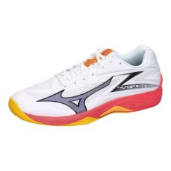 Buty halowe Mizuno Thunder Blade Z. Białe buty do biegania Mizuno, bez wzorów, z gumy, bez zapięcia, do biegania. Za 239.99 zł.