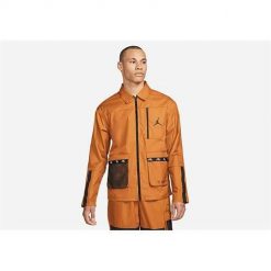 Kurtka uniwersalna męska Nike Air Jordan Jumpman Statement. Brązowe kurtki do biegania Nike, m, bez wzorów, z syntetyku, bez kaptura, do biegania. Za 579.00 zł.