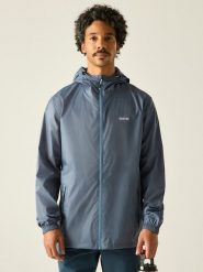 Regatta Kurtka przeciwdeszczowa "Pack It III" w kolorze błękitnym rozmiar: XXL. Niebieskie kurtki outdoor i hardshell Regatta, m, bez wzorów, z materiału, bez kaptura. Za 101.47 zł.